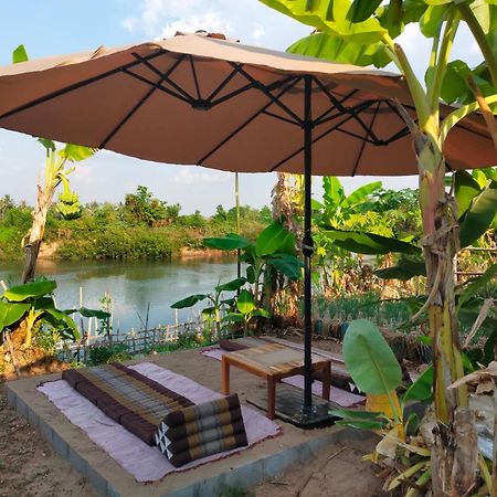 Chanhthida Guesthouse And The River Front Restaurant Ban Khon Exterior photo